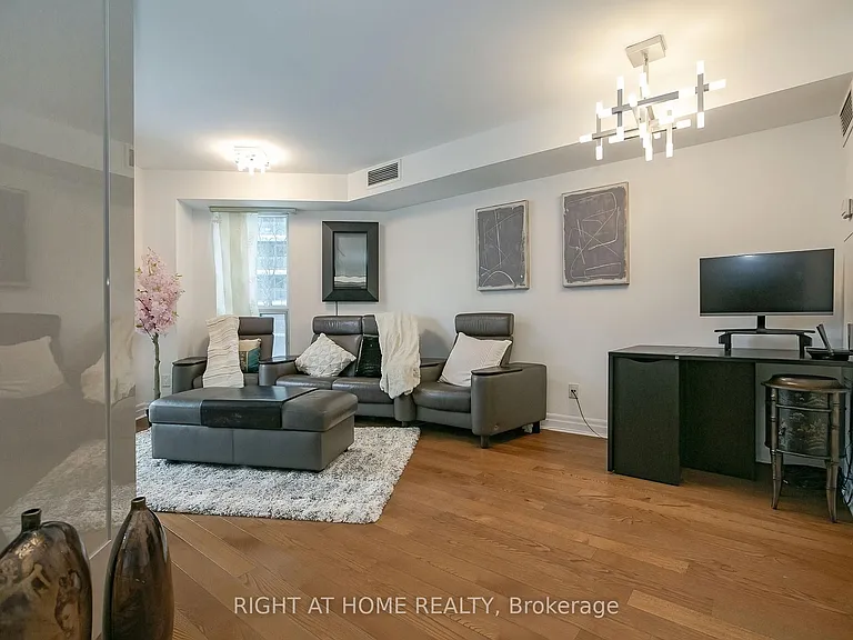 2119 Lake Shore Blvd W #217 — Photo 15