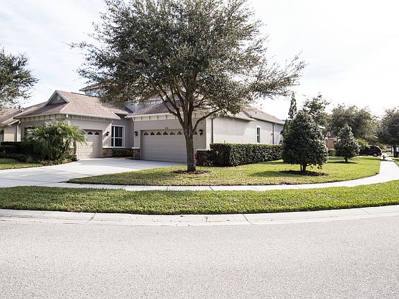 4th image of 3250 Stonegate Falls Dr