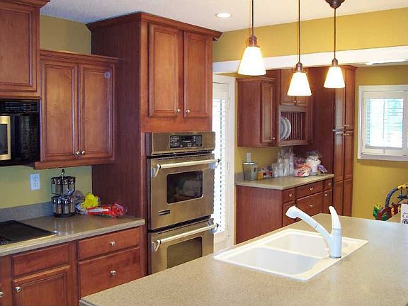Kitchen features a butler's pantry