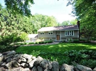 79 Harvard Rd, Stow, MA 01775