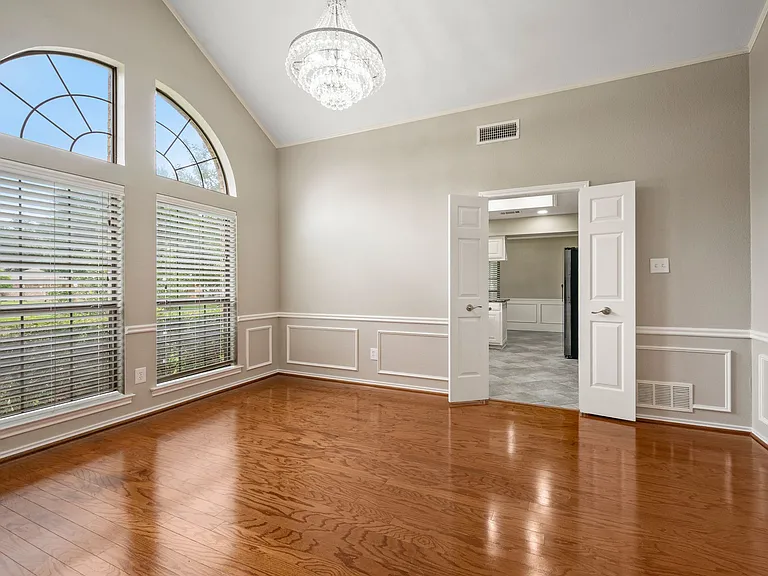 1802 Campbell Trl — Photo 7