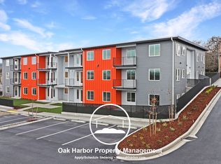 435 SE Barrington Dr #308, Oak Harbor, WA 98277
