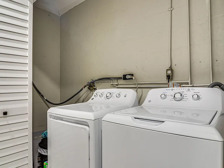 Laundry Room Cabinet