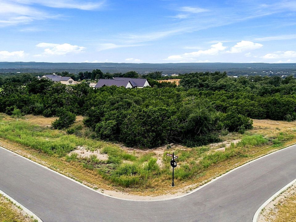 1st image of 654 TRAVIS FOREST DR