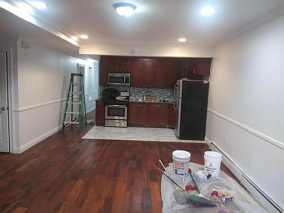 5th image of 1212 Tinton Ave #1