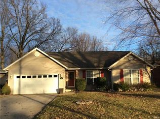 910 Moreland Dr, Belleville, IL