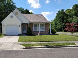 637 Caribbean Way, Williamstown, NJ 08094
