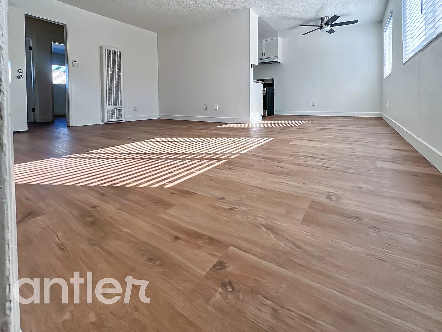 2 bed, 800 sqft, $2,075 — Photo 1