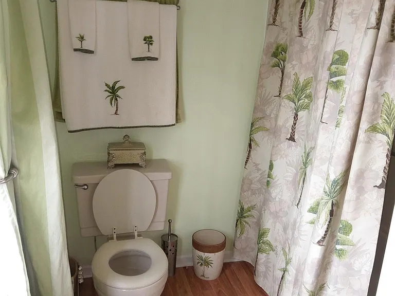 Bath upstairs