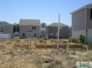 105 Ristona Dr, Savannah, GA 31419