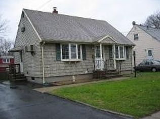 889 Madison Hill Rd, Rahway, NJ 07065