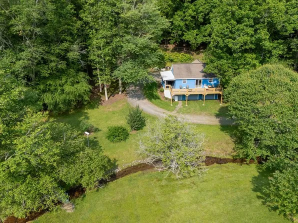 1008 Stamey Cove Rd, Hayesville, NC 28904