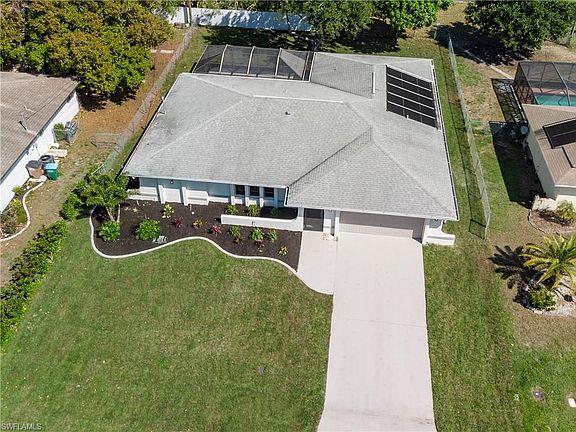 2nd image of 1707 SE 6th Ln