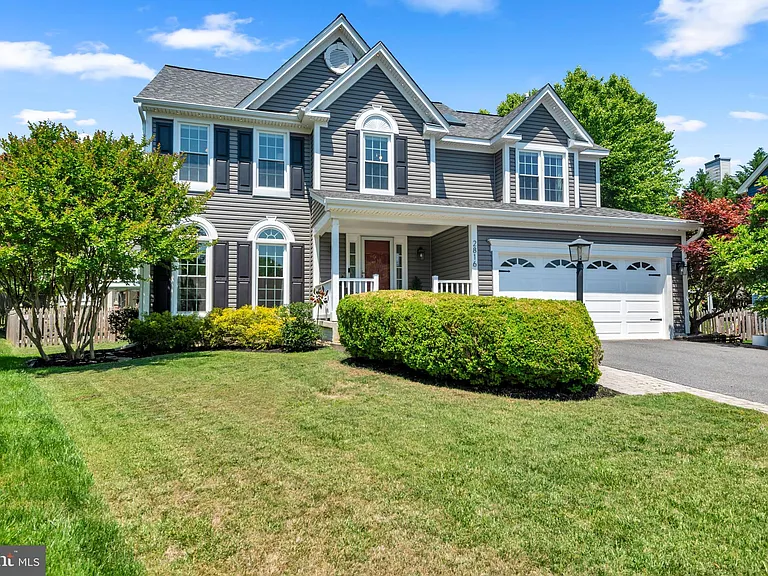 2816 Bargate Ct — Photo 2