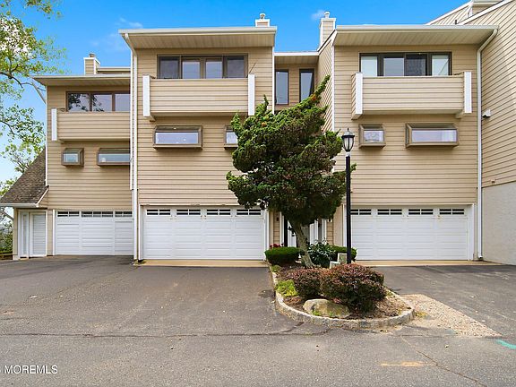 2nd image of 1266 Ocean Avenue #2