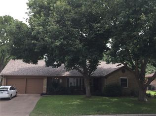 6132 Wrigley Way, Fort Worth, TX 76133