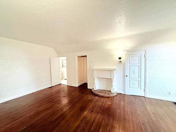 4th image of 7733 Hampton Ave APT 4
