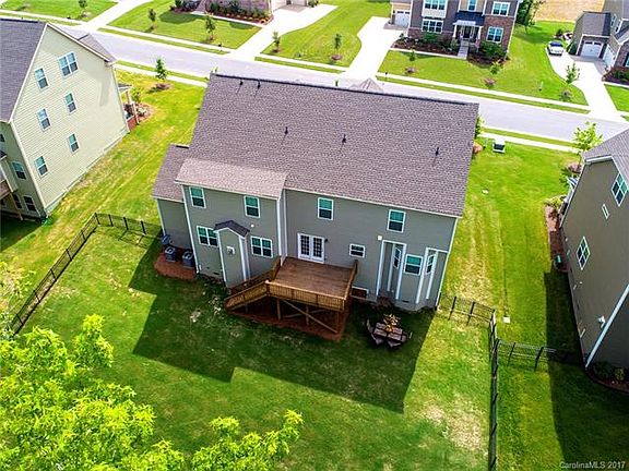 2nd image of 16830 Alydar Commons Ln