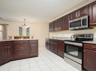 812 Travis Ct, Crestview, FL 32536