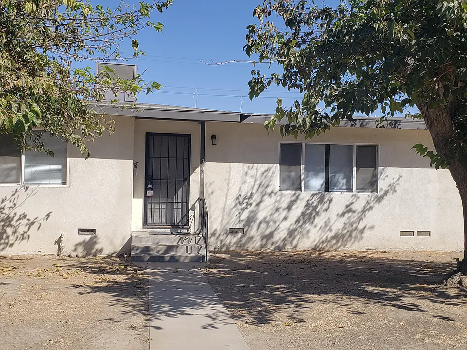 304 Real Rd