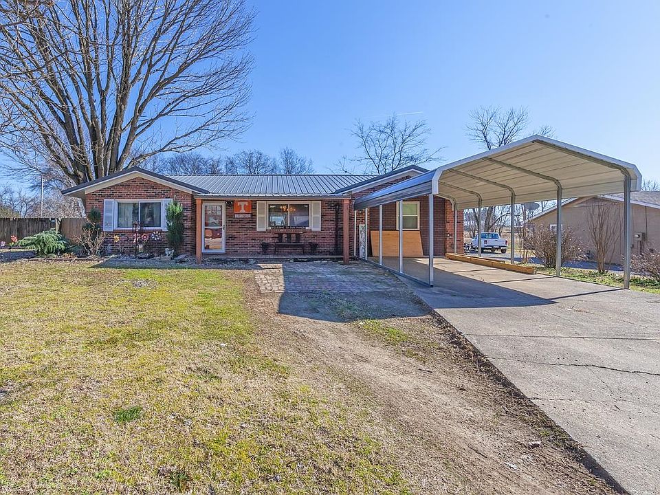 1st image of 1128 Patty Dr