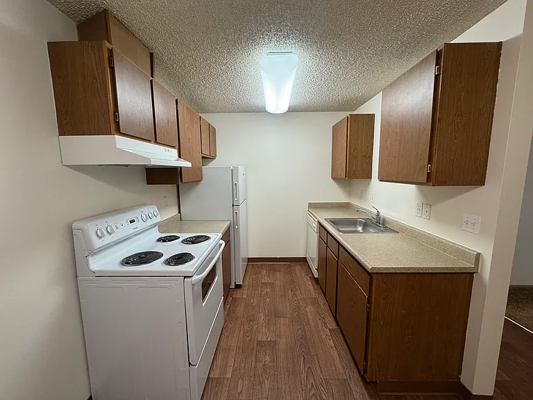 Meridian Village — Photo 36