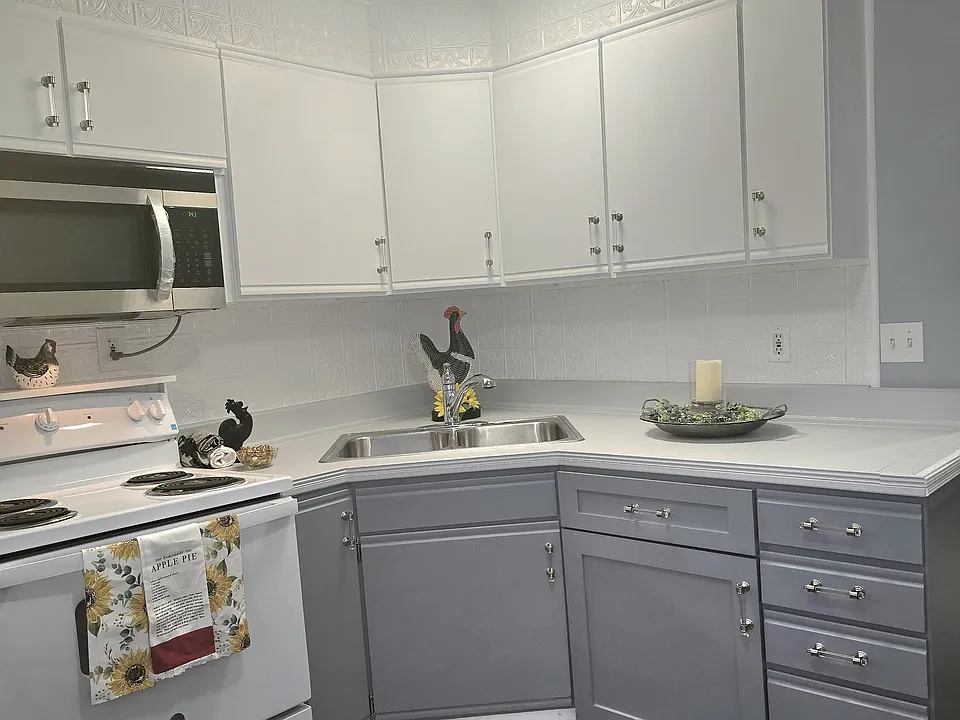 4550 Glenalda Dr