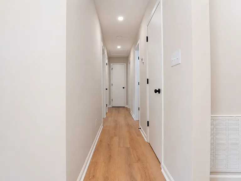 2117 Sierra Dr — Photo 17
