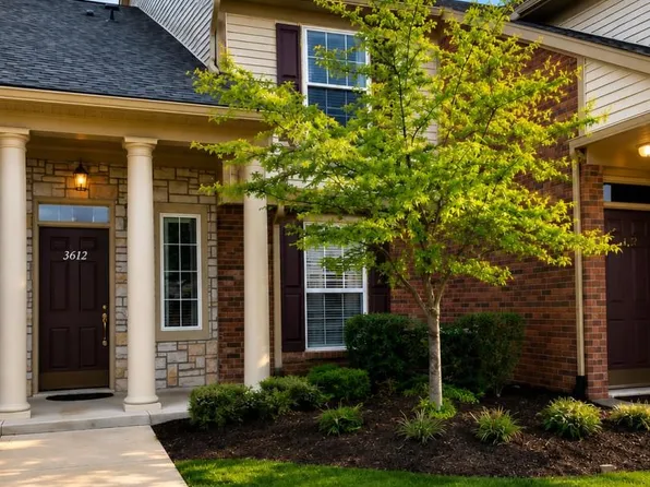 3612 Oakmonte Blvd, Rochester, MI 48306