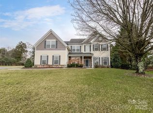 7894 Woodmere Dr, Harrisburg, NC 28075
