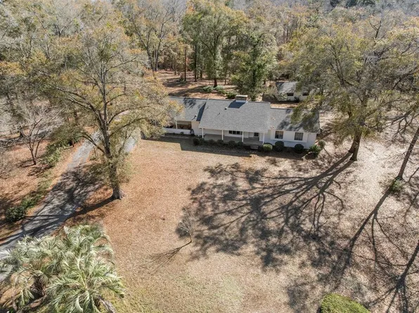 384 Woodlawn Dr, Eufaula, AL 36027