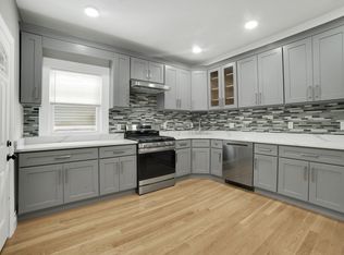 68 Pleasant St, Dorchester, MA 02125