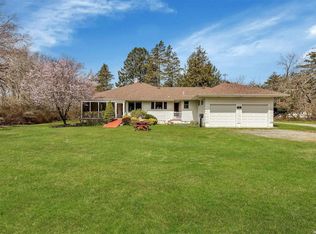 164 Middle Rd, Blue Point, NY 11715