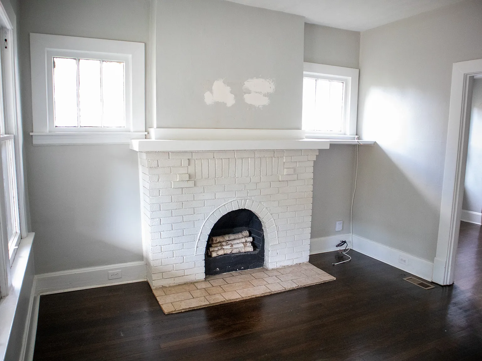 3 bed, 1255 sqft, $2,200 — Photo 3