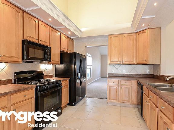 4th image of 5519 Avenue Du Soleil