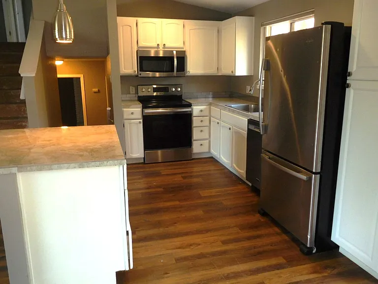 1325 Williams Cir — Photo 5