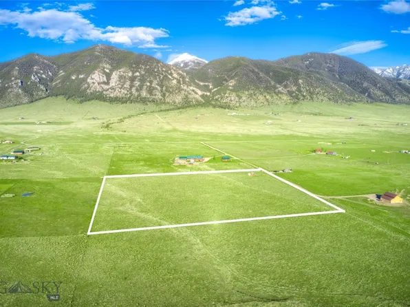 30 E Stearman Ln #B, Ennis, MT 59729