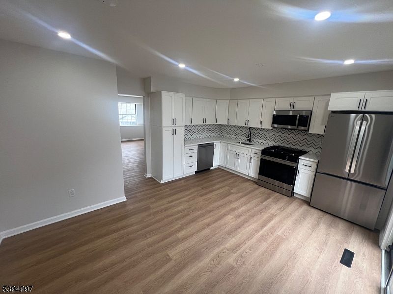 1st image of 36 E Grand Ave #27