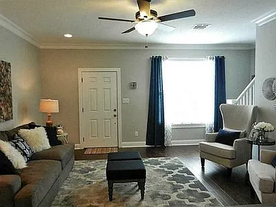 1220 Pithon St #23 — Photo 8