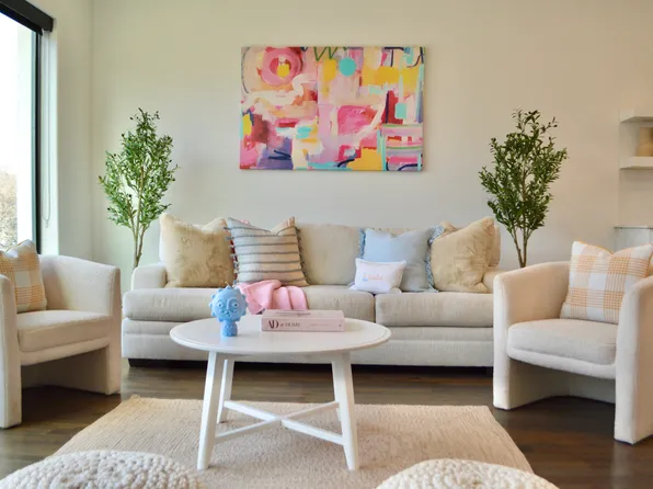 5014A Mission Ave, Dallas, TX 75206