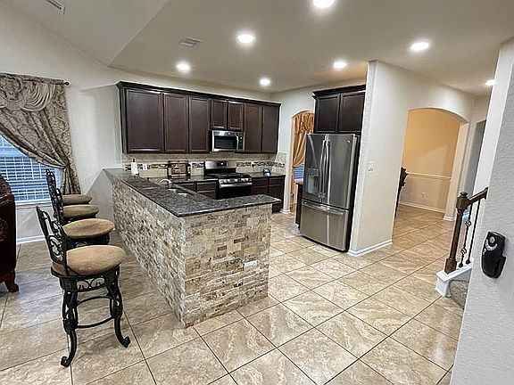 5th image of 15327 Wyndham Hill Dr