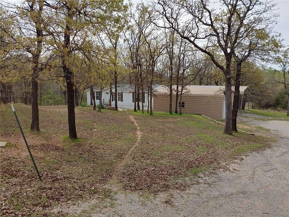 1st image of 2909 E Westwood Ln