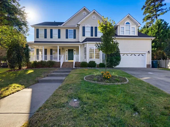 10704 Debmoor Pl, Raleigh, NC 27614