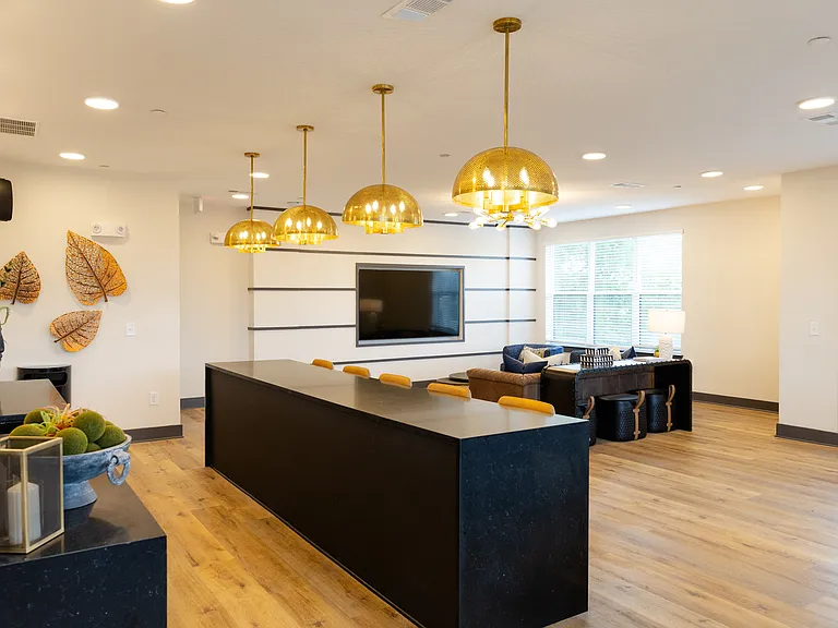 District at Riverside Apartments — Photo 6