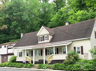 318-320 Beaver St, North Adams, MA 01247