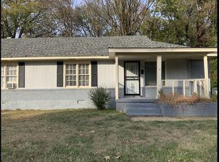 772 Waring Rd, Memphis, TN 38122