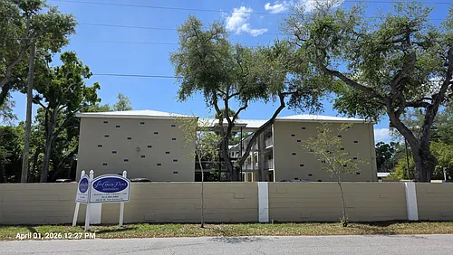 San Carlos Place Photo 1