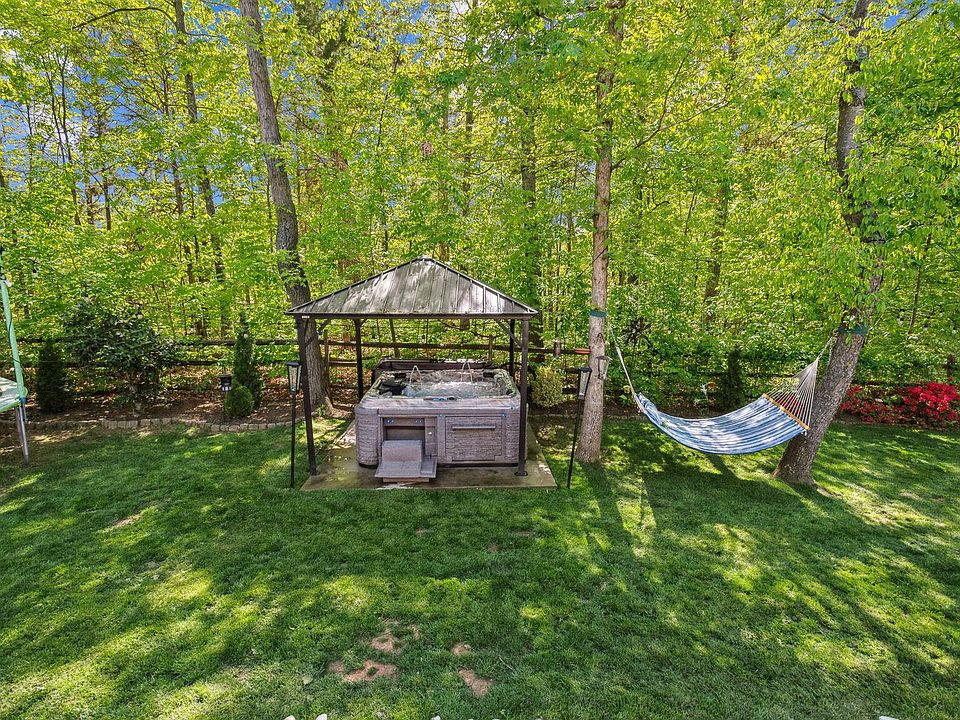 21380 Clappertown Dr, Ashburn, VA 20147 Zillow