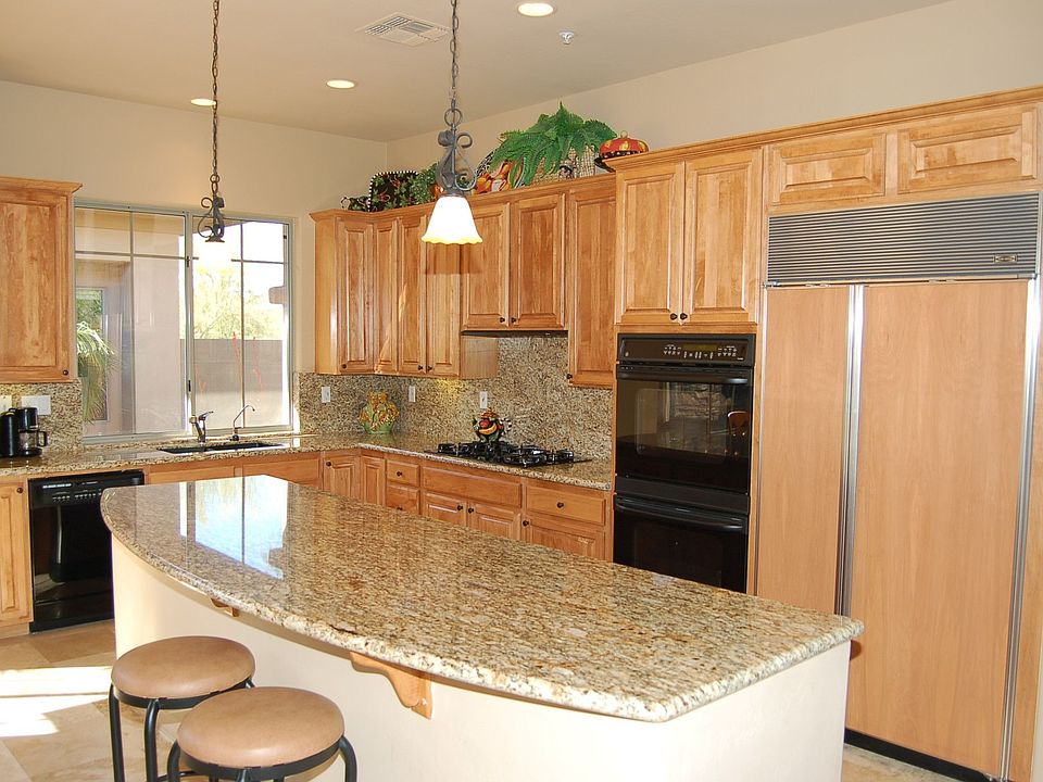 2nd image of 7527 E Pasaro Dr