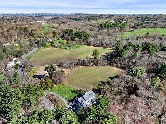 2nd image of 102 River Rd